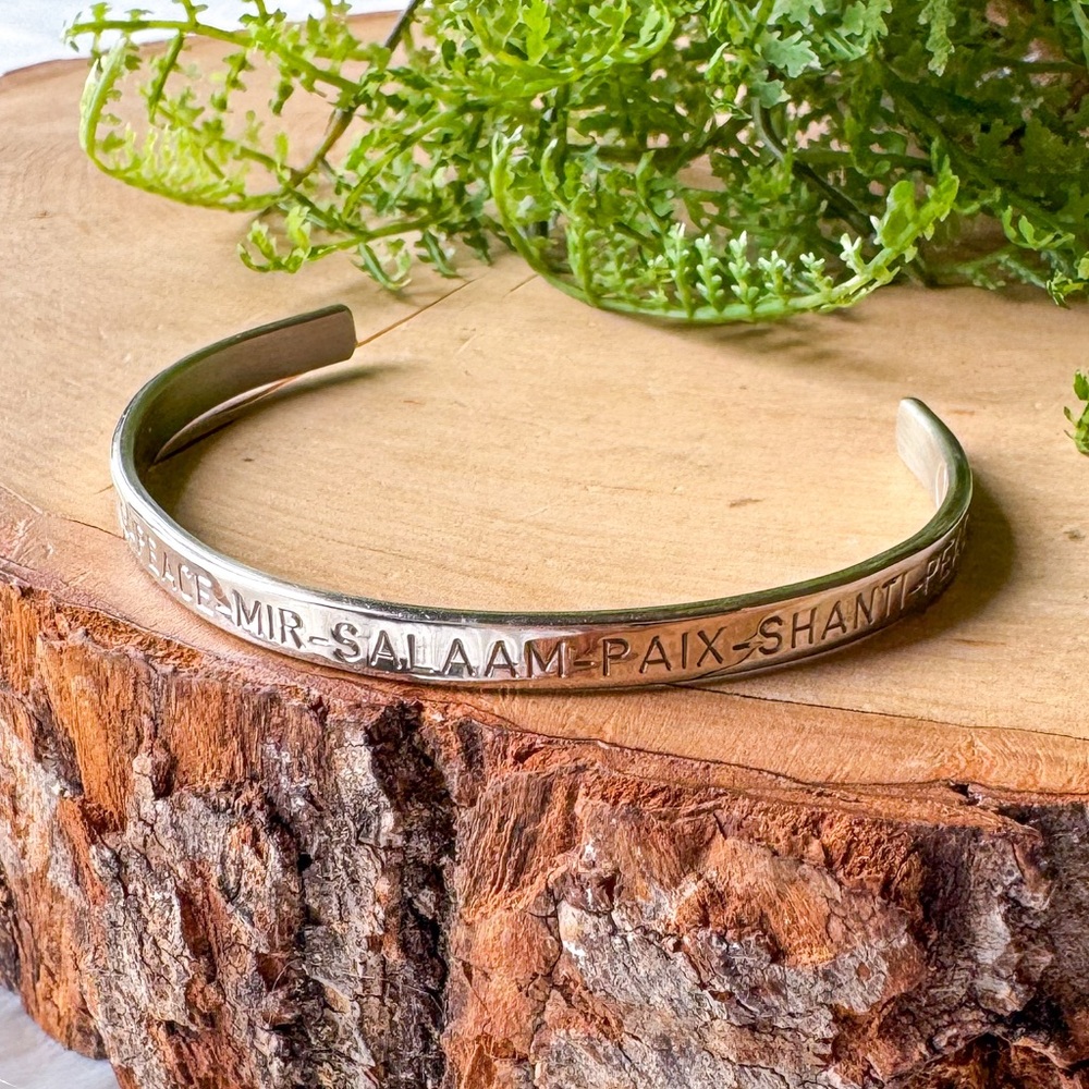 Sergio Lub Silver Peace Bracelet Magnetic Cuff